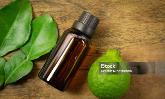 Embrace Your Beard's Natural Brilliance with Bergamot Beard Oil Embrace Your Beard's Natural Brilliance with Bergamot Beard Oil