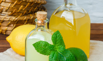 Unlocking the Secrets of Bergamot Essential Oil for Luscious Locks Unlocking the Secrets of Bergamot Essential Oil for Luscious Locks